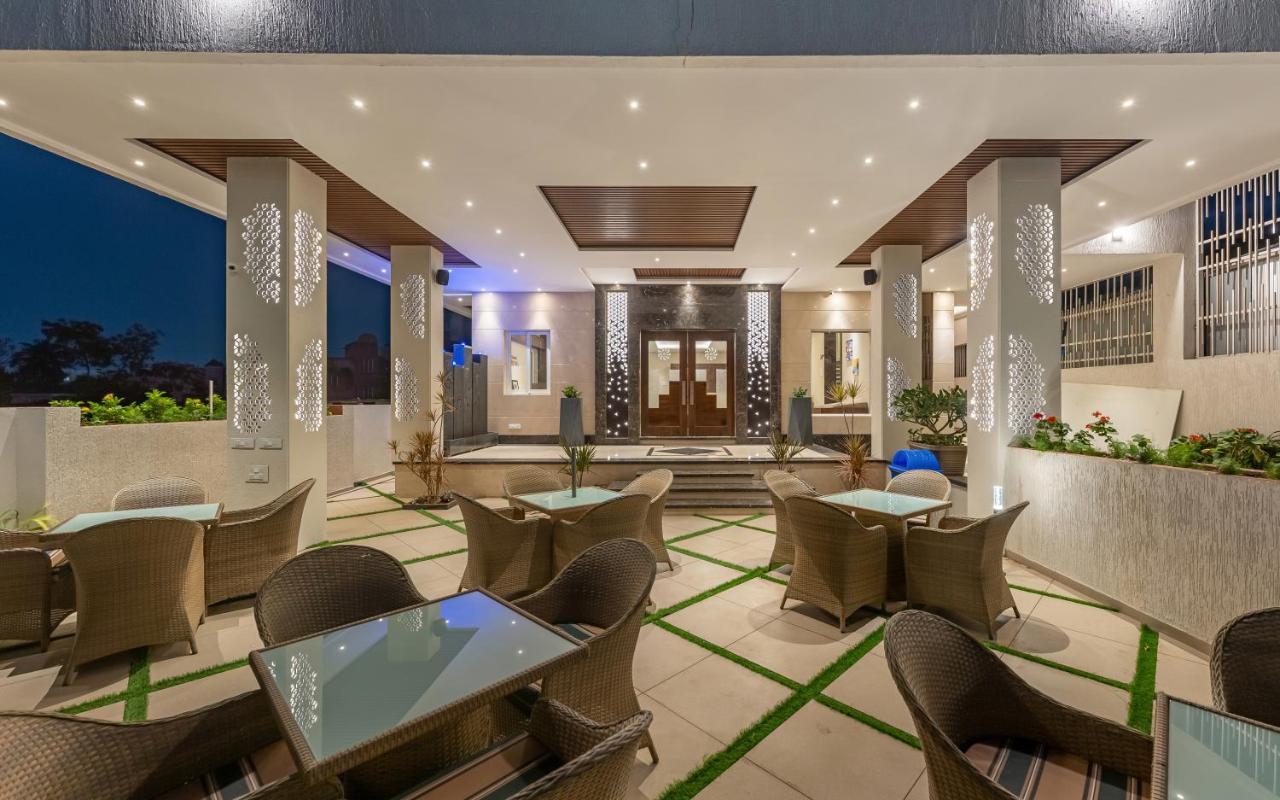 Grand Regal Hotel Chandoli Ngoại thất bức ảnh