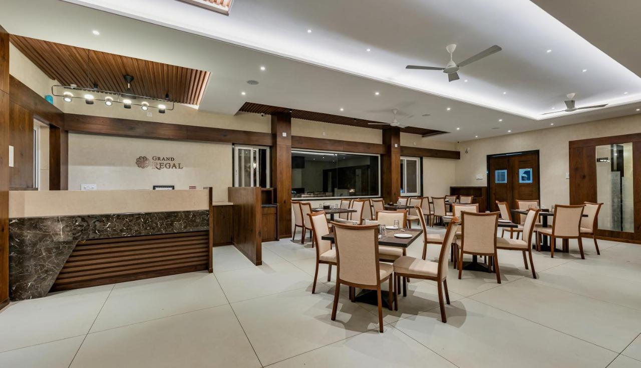 Grand Regal Hotel Chandoli Ngoại thất bức ảnh