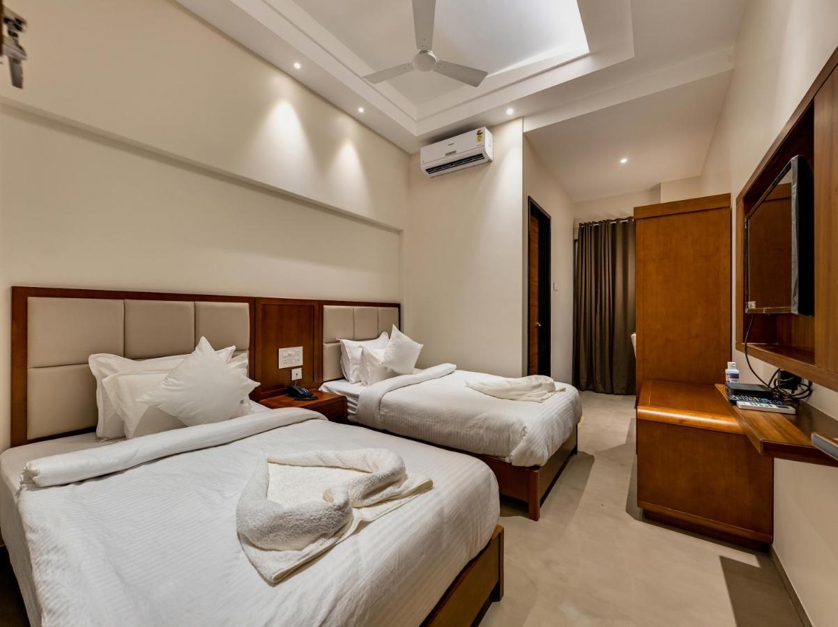 Grand Regal Hotel Chandoli Ngoại thất bức ảnh